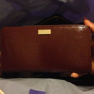 COPY - Kate Spade Bixby Place Neda wallet SALE ❤️